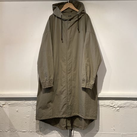 UNIVERSALTISSU 起毛ワッシャーブロードフーディ size 3  オリーブ