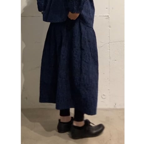 grin ｋｏｅｄａ刺繍タックスカート オフ白