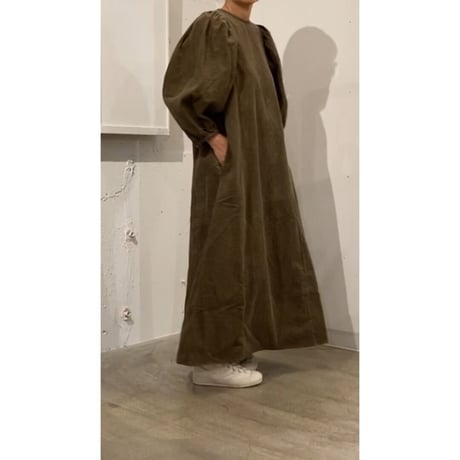 GALERIE TISSU リサイクルコーデュロイ ギャザースリーブワンピース カーキ