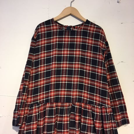 UNIVERSAL TISSU　ロングスリーブギャザードレス ネイビーチェック