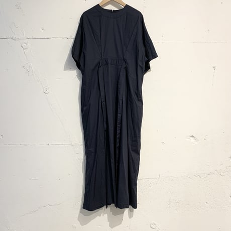 UNIVERSAL TISSU ハーフスリーブワンピース ネイビー