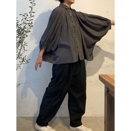 GALERIE TISSU オーガニックジョーゼット ドルマンブラウス チャコール