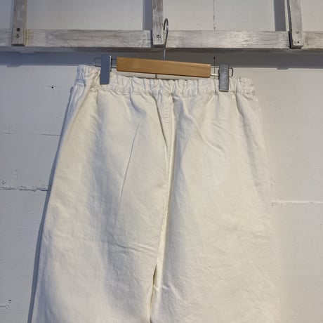 TISSU サフィランリネンデニム イージーテーパードパンツ size3 オフ