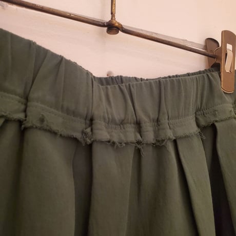 【OUVERT】強撚ガスボイルビエラカットオフベルトスカート　GREEN