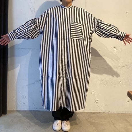 UNIVERSAL TISSU バンドカラーシャツワンピース シロ
