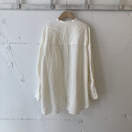 UNIVERSAL TISSU トリプルワッシャーリネン バンドカラーシャツ オフ
