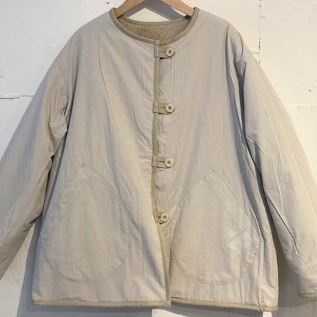 NATURAL LAUNDRY ボアリバーシブルジャケット　オフｘベージュ