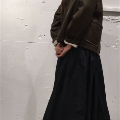 UNIVERSAL TISSU ノーカラークラシックジャケット　カーキ