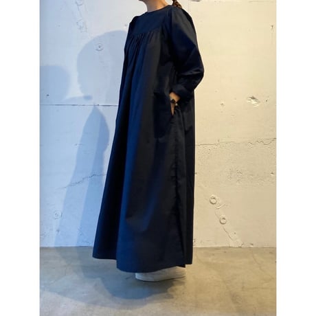 UNIVERSAL TISSU ナチュラルタイプライター クラシックギャザーワンピース シロ