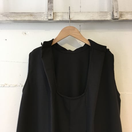 GALERIE TISSU リプリープリネン混モックネックワンピース クロ