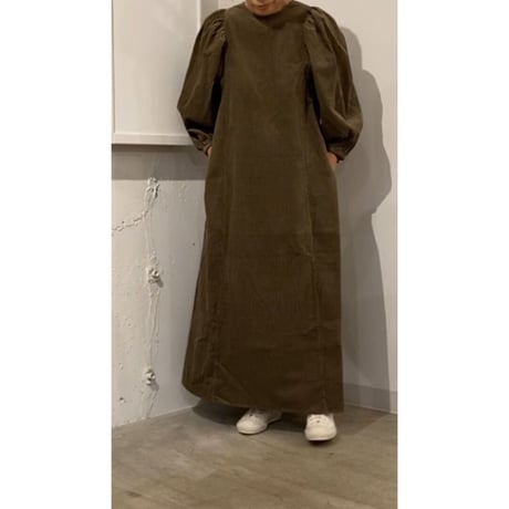 GALERIE TISSU リサイクルコーデュロイ ギャザースリーブワンピース チャコール