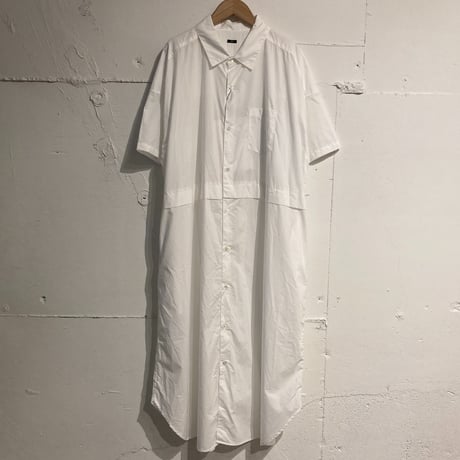 TISSU タイプライター ウエストタック切替ロングシャツ シロ