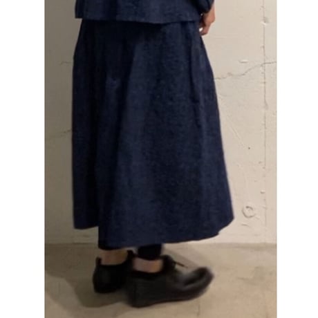 grin ｋｏｅｄａ刺繍タックスカート ネイビー