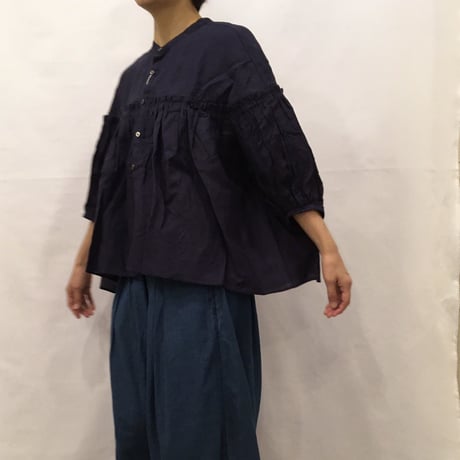 UNIVERSAL TISSU フレンチリネンバンドカラーブラウス オフ