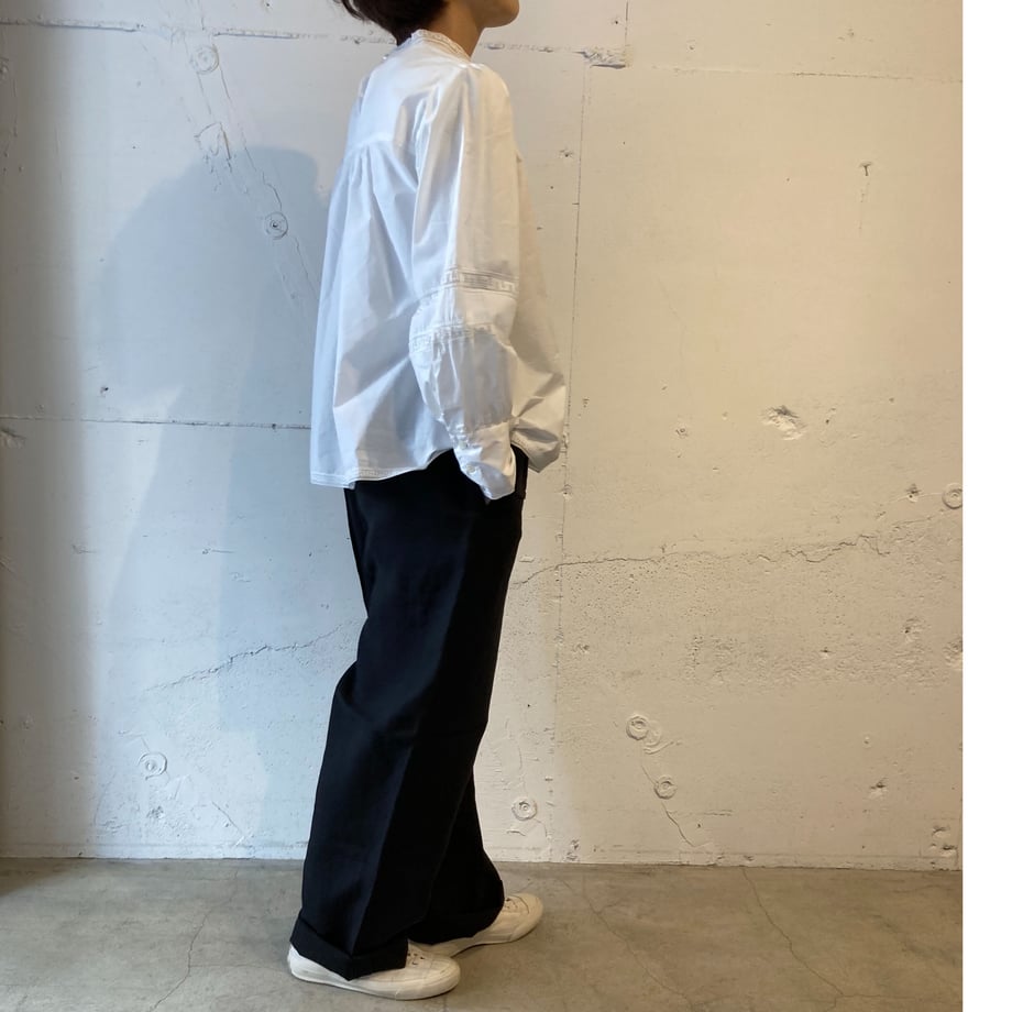 6256b543a1027518d004e1a1