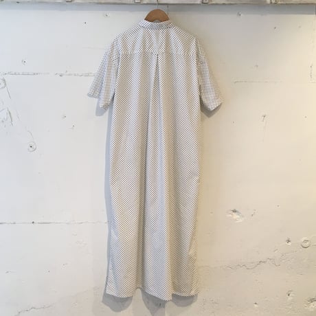 NATURAL LAUNDRY ブロード ロングシャツワンピース オフ×黒ドット