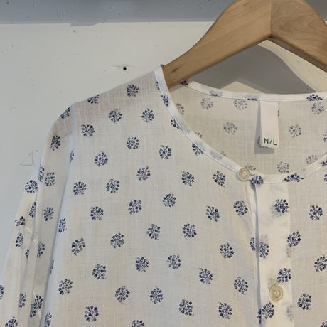 NATURAL LAUNDRY フラワーワンピース オフ