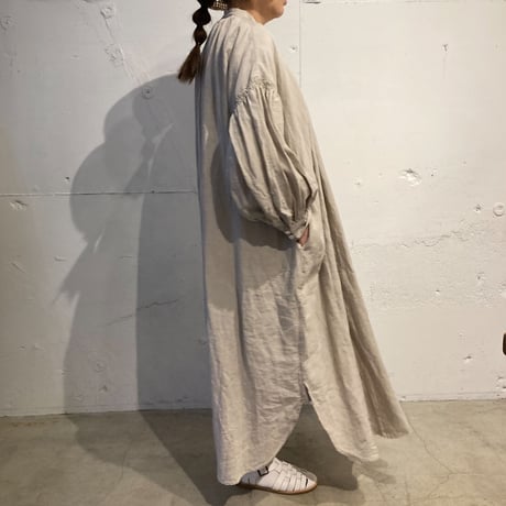 UNIVERSAL TISSU トリプルワッシャーリネン ギャザードレス キナリ