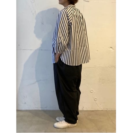 UNIVERSAL TISSU ボウタイブラウス シロ