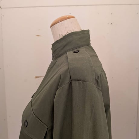 【REHERSALL】タックフリルフィールドシャツ　KHAKI