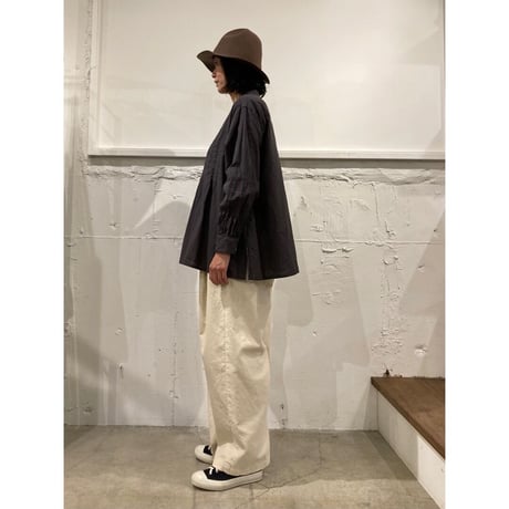 grin ソフトガーゼ起毛 三角タックシャツ チャコール