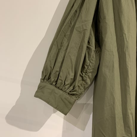 UNIVERSAL TISSU クラシックギャザーシャツドレス カーキ