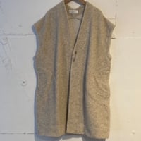 grin シープパイルボアロングベスト キナリ(ピン付き)