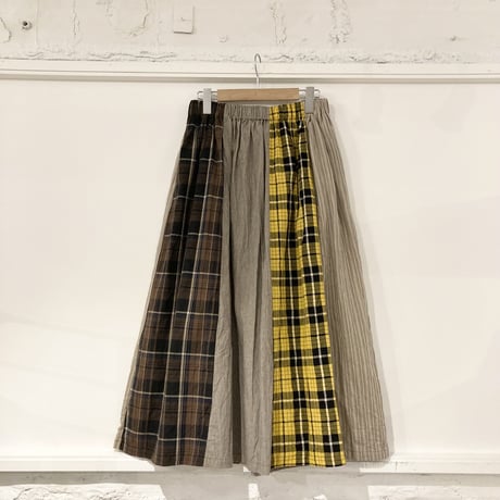 NATURAL LAUNDRY パネル シャーリングスカート ブラウン