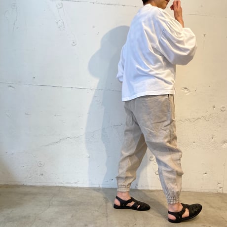 UNIVERSAL SEVEN トリプルワッシャーリネン ジョガーパンツ  クロ