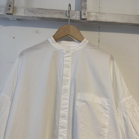 UNIVERSAL TISSU バンドカラーシャツワンピース シロ