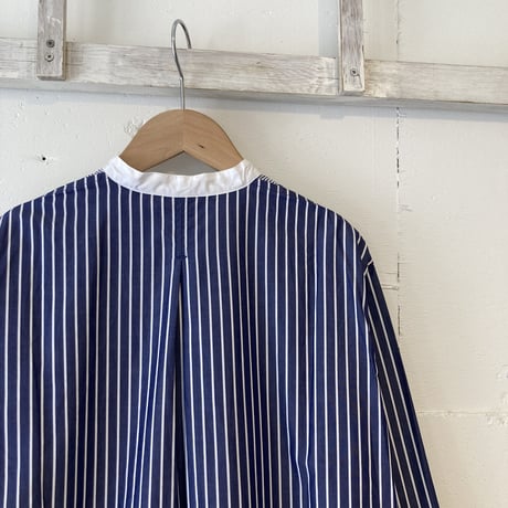 NATURAL LAUNDRY ブロード クレリックパネルシャツ ネイビーストライプ