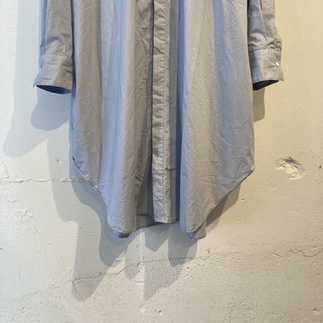 UNIVERSAL TISSU ナチュラルタイプライター バンドカラーロングシャツ スモーキーサックス