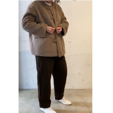 NATURAL LAUNDRY ボアリバーシブルジャケット　カーキ× チャコールグレー
