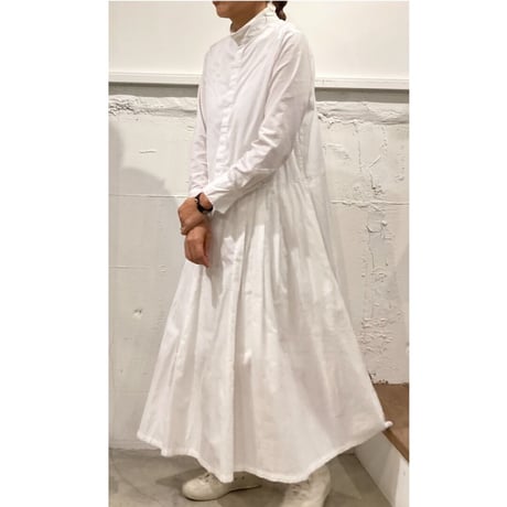 UNIVERSAL TISSU ホスピタル ロングスリーブワンピース グレージュ