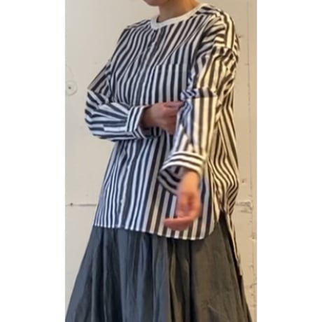 UNIVERSAL TISSU  バーバーワーキングシャツ ネイビーワイドストライプ