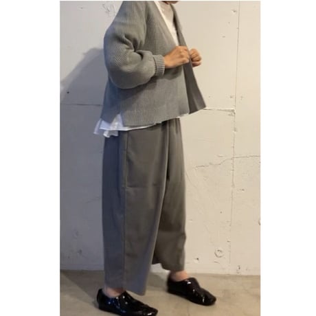 UNIVERSAL SEVEN コットンニット ショートカーデ クロ