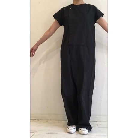UNIVERSAL TISSU タイプライター ハーフスリーブ ３Ｄオールインワン グレージュ