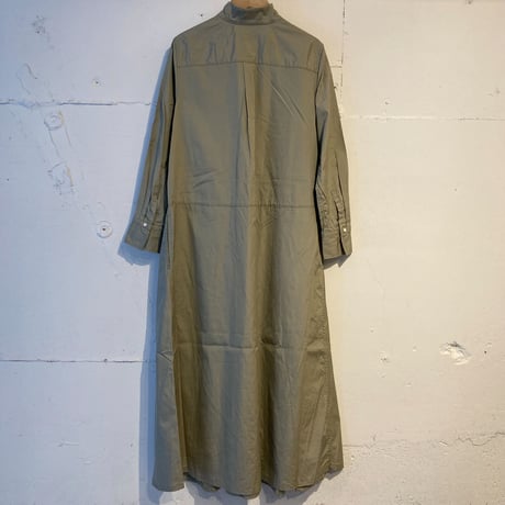 UNIVERSAL TISSU ホスピタル ロングスリーブワンピース グレージュ