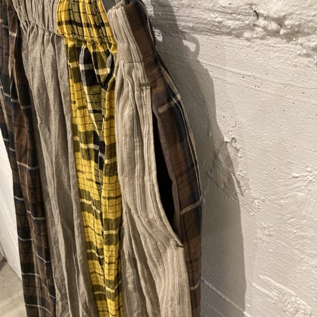 NATURAL LAUNDRY パネル シャーリングスカート ブラウン