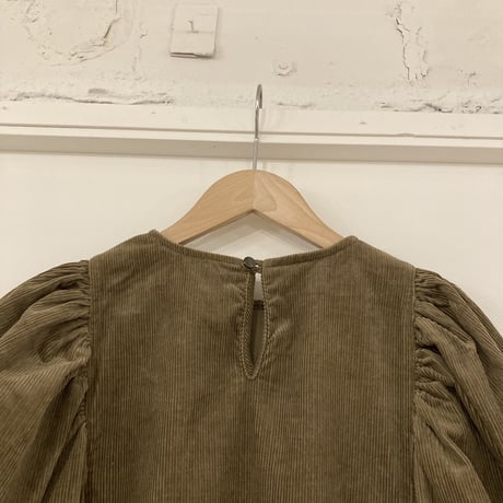 GALERIE TISSU リサイクルコーデュロイ ギャザースリーブワンピース カーキ