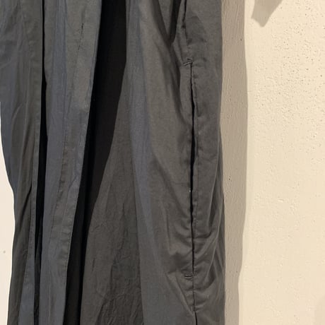 UNIVERSAL TISSU ハーフスリーブワンピース クロ