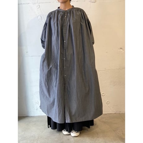 UNIVERSAL TISSU ナチュラルタイプライター ギャザーシャツワンピース ペールベージュ