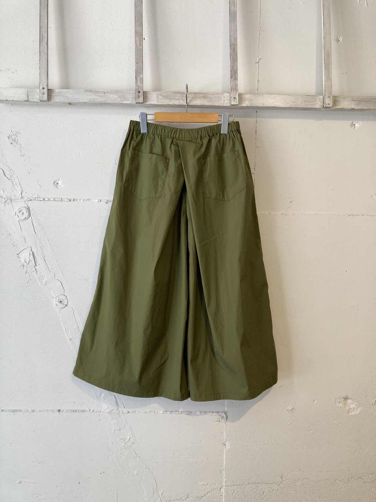grin ブロードストレッチはかまパンツ カーキ grin ブロードストレッチはかまパンツ カーキ