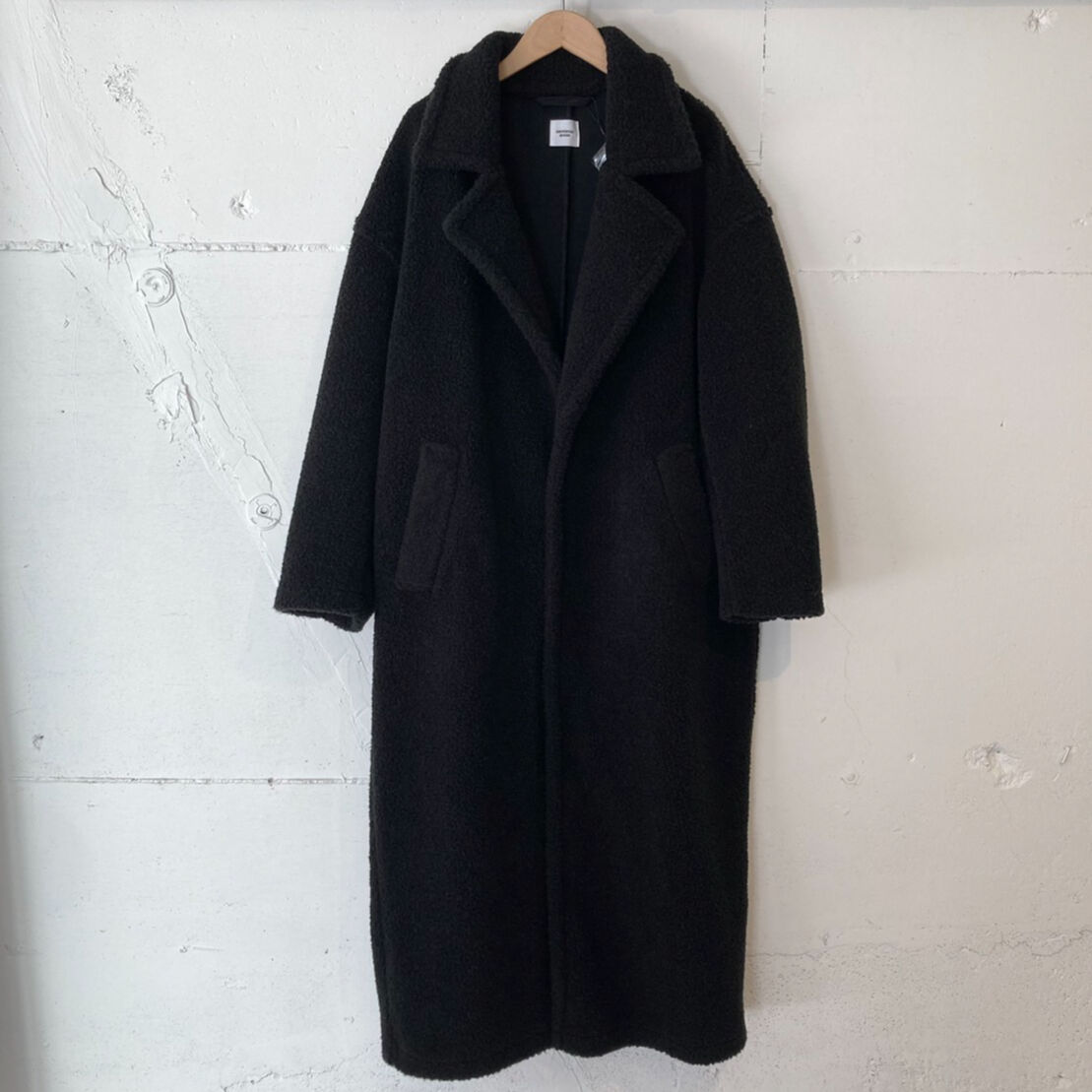 UNIVERSAL SEVEN ボアチェスターコート size F クロ | un de plus