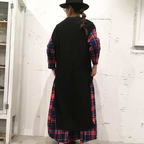 UNIVERSAL TISSU　ロングスリーブギャザードレス ネイビーチェック