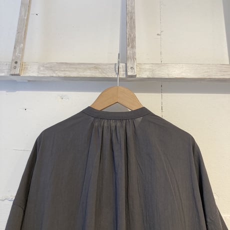 GALERIE TISSU オーガニックジョーゼット ハーフスリーブ クラシックシャツ チャコール