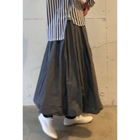 UNIVERSAL TISSU ナチュラルタイプライター イージーバルーンスカート TOPグレー