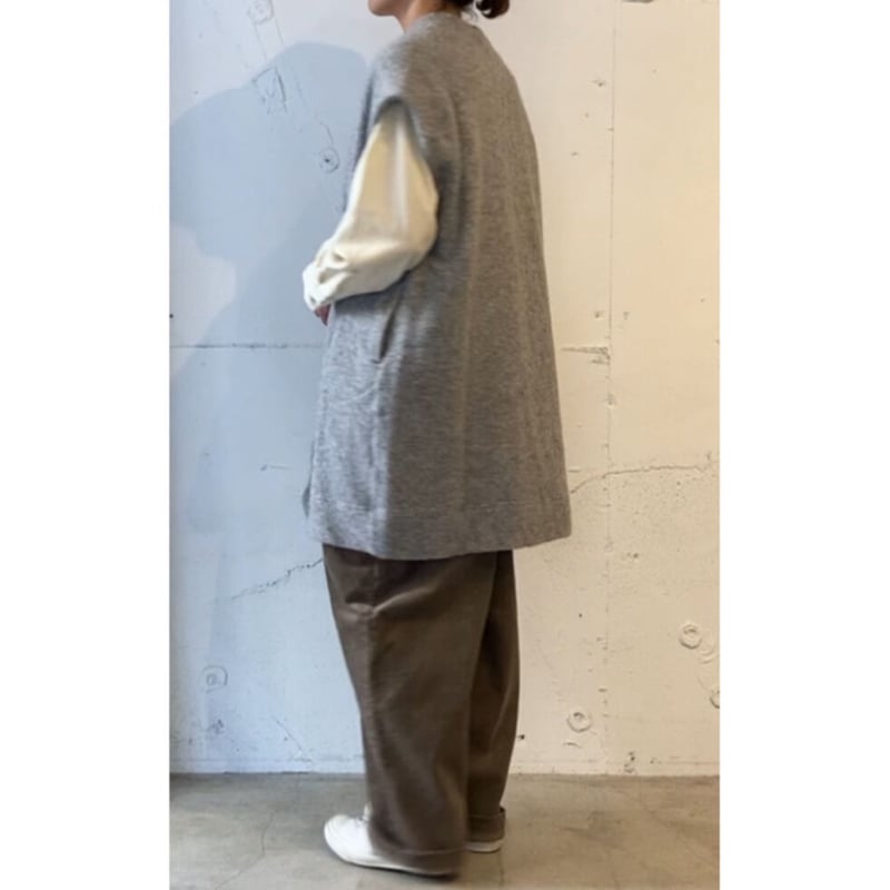 grin シープパイルボアロングベスト TOPグレー(ピン付き) | un de plus