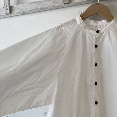 UNIVERSAL TISSU ナチュラルタイプライター ラグランブラウス シロ
