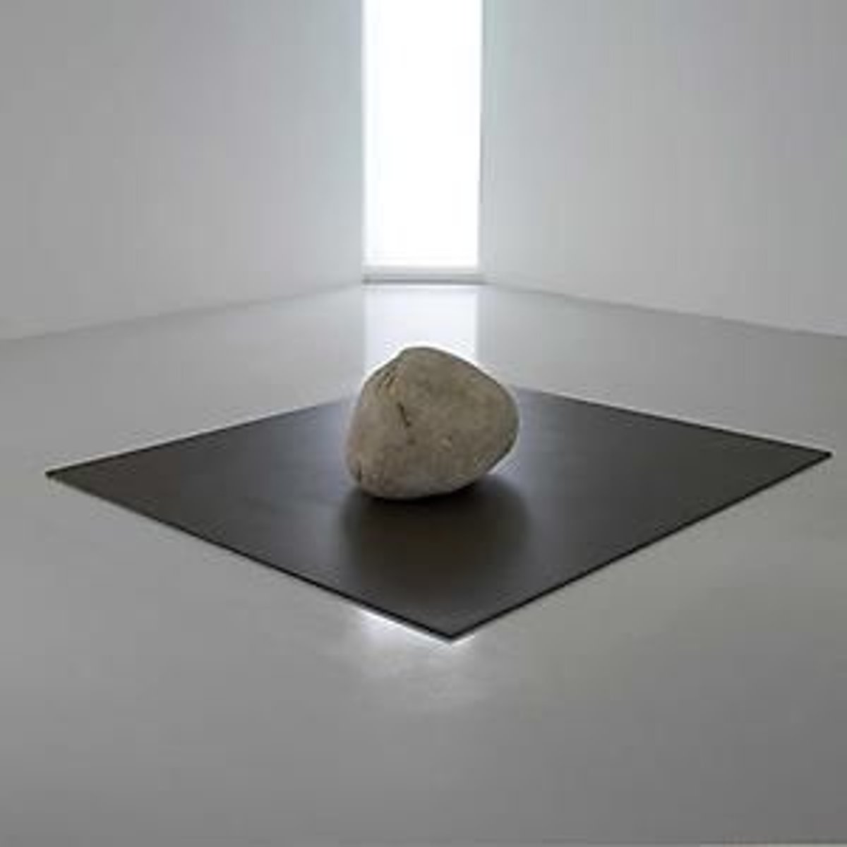 現代アートはなぜ「わからない」といわれるのか | BISENDO art gallery